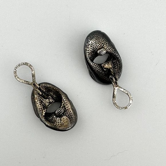 Vintage Premier Designs Knot Clip on Earrings Antique Silver Tone 2002 Catalog - Picture 7 of 8